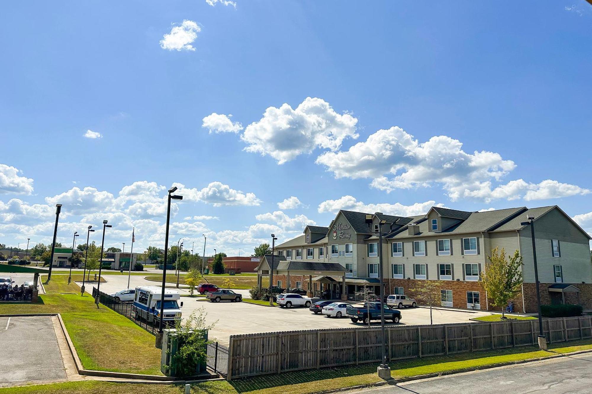 Bonita Lakes Inn By Oyo Meridian Exterior photo